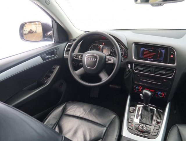 Audi Q5  2.0 TDI 