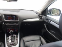 Audi Q5  2.0 TDI 