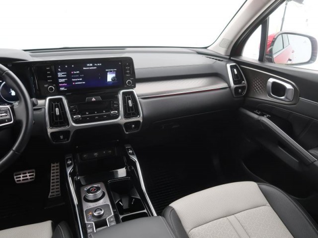 Kia Sorento  2.2 CRDi 