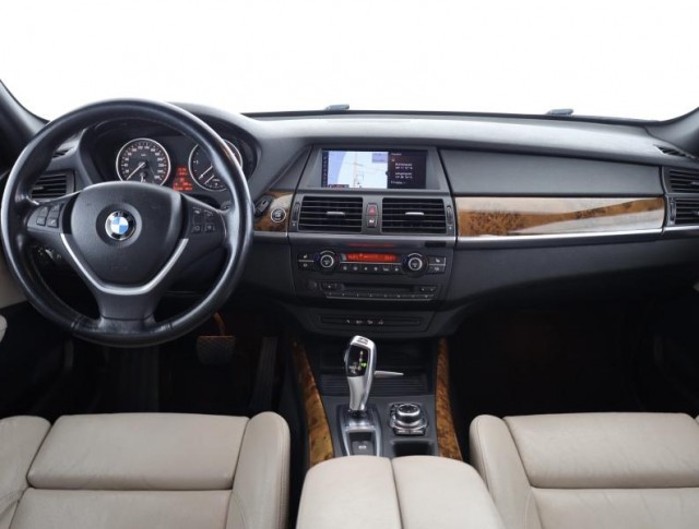 BMW X5  xDrive40d 