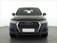 Audi Q7  3.0 TDI 