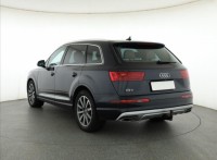 Audi Q7  3.0 TDI 