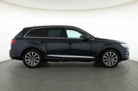 Audi Q7  3.0 TDI 