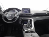 Peugeot 3008  1.5 BlueHDi 