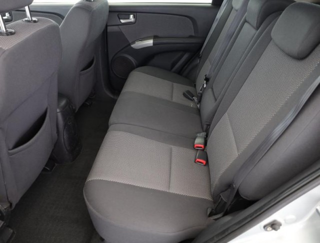 Kia Sportage  2.0 CRDi 