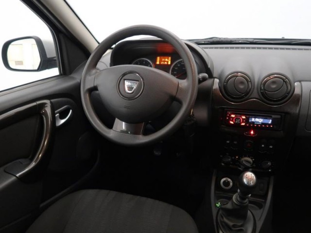 Dacia Duster  1.6 16V 