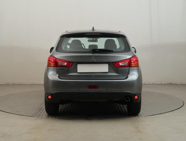 Mitsubishi ASX  1.6 MIVEC 