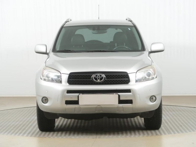 Toyota RAV 4  2.0 VVT-i 