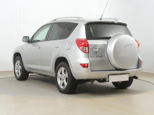 Toyota RAV 4  2.0 VVT-i 