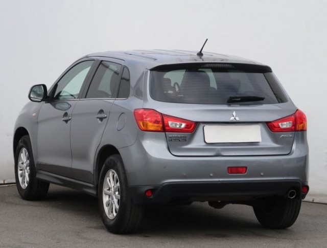 Mitsubishi ASX  1.6 MIVEC 