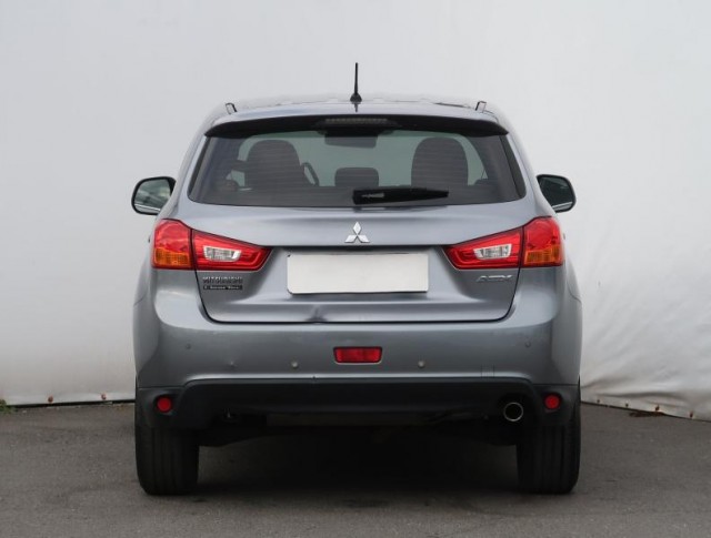 Mitsubishi ASX  1.6 MIVEC 