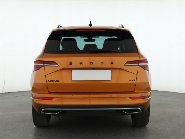 Škoda Karoq  2.0 TSI Sportline