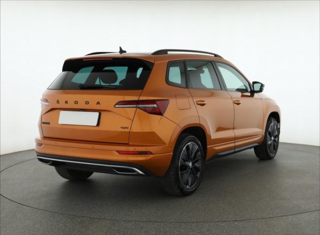 Škoda Karoq  2.0 TSI Sportline