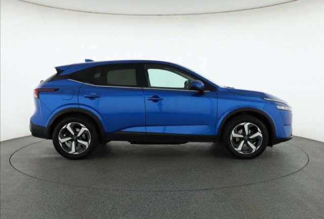 Nissan Qashqai  1.3 DIG-T MHEV 