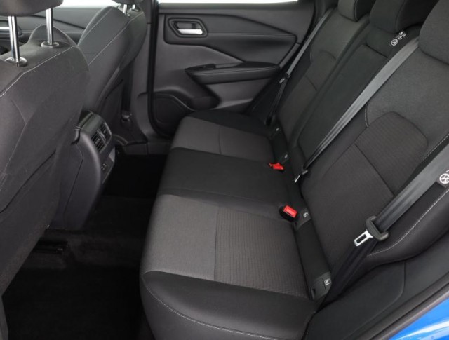 Nissan Qashqai  1.3 DIG-T MHEV 