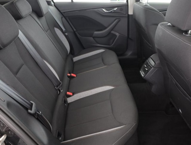 Škoda Kamiq  1.0 TSI Selection