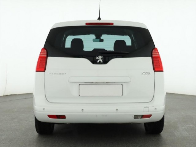 Peugeot 5008  2.0 BlueHDi 