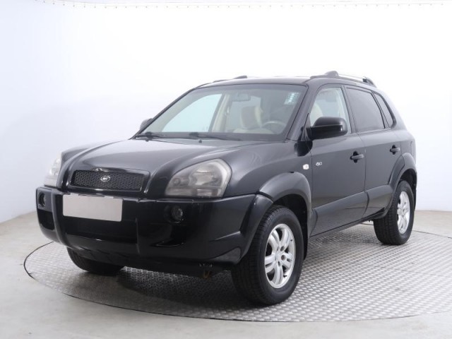 Hyundai Tucson  2.0 i 