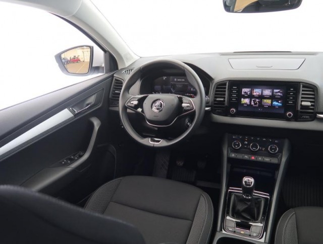 Škoda Karoq  1.5 TSI Fresh