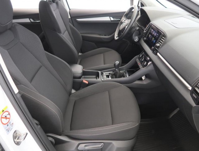 Škoda Karoq  1.5 TSI Fresh