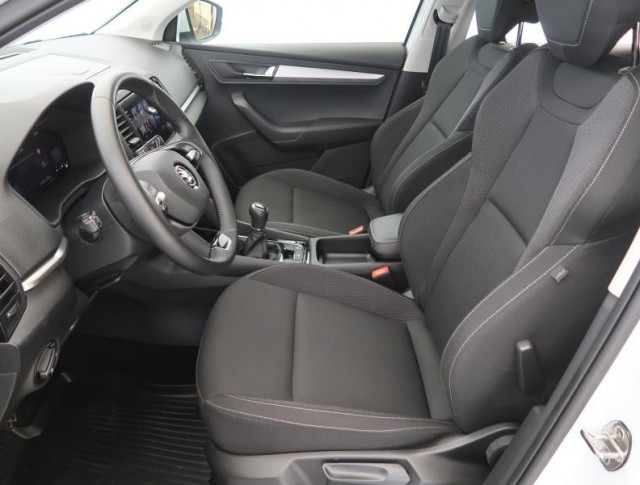 Škoda Karoq  1.5 TSI Fresh