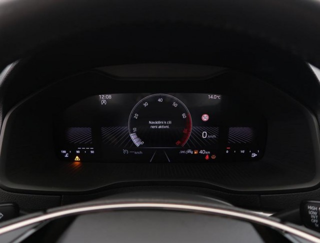 Škoda Karoq  1.5 TSI Fresh