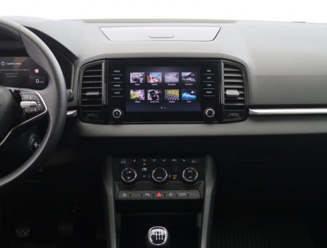 Škoda Karoq  1.5 TSI Fresh