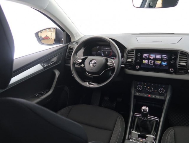 Škoda Karoq  1.5 TSI Fresh