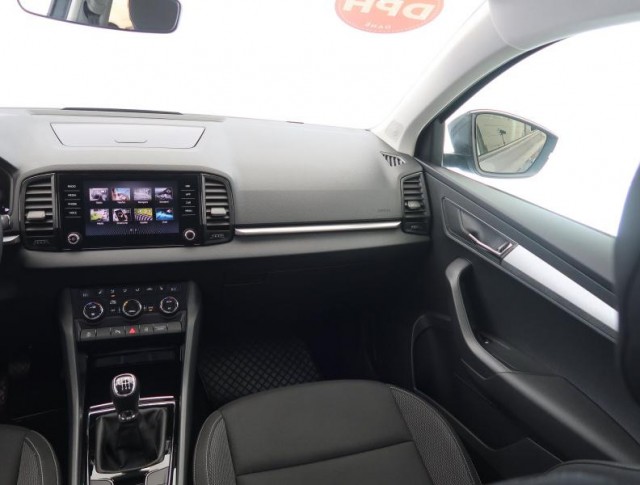 Škoda Karoq  1.5 TSI Fresh