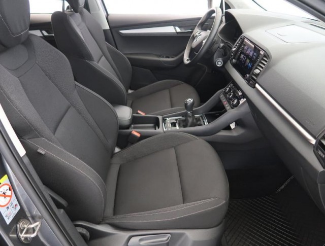 Škoda Karoq  1.5 TSI Fresh
