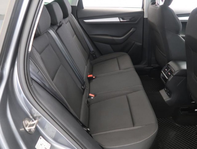 Škoda Karoq  1.5 TSI Fresh