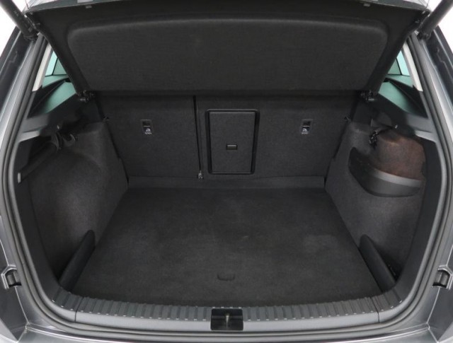 Škoda Karoq  1.5 TSI Fresh