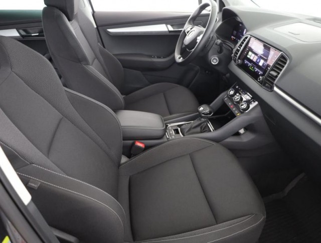 Škoda Karoq  1.5 TSI Fresh