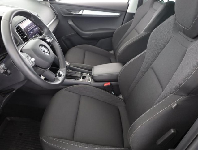 Škoda Karoq  1.5 TSI Fresh