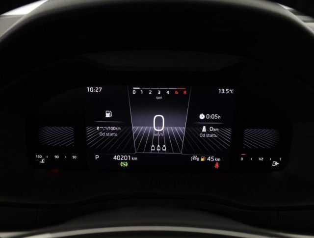 Škoda Karoq  1.5 TSI Fresh