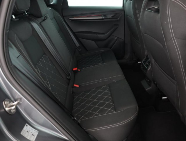 Škoda Karoq  1.5 TSI Sportline