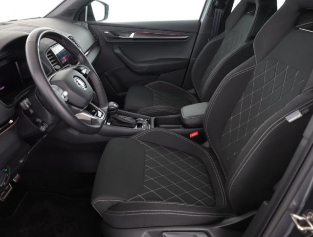 Škoda Karoq  1.5 TSI Sportline