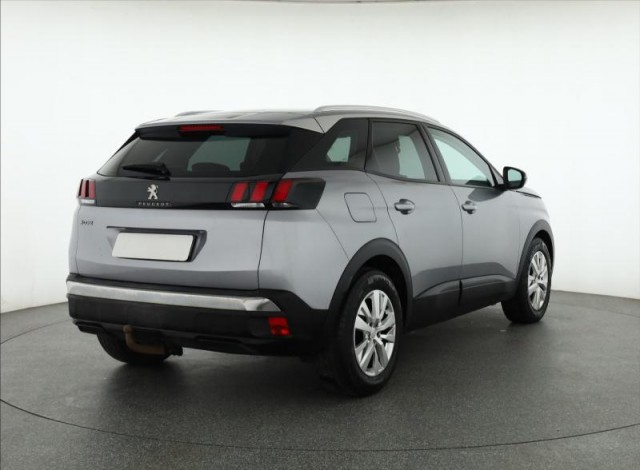 Peugeot 3008  1.5 BlueHDi 