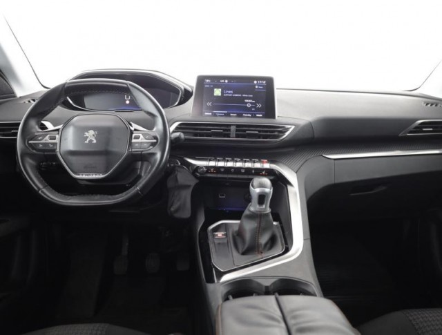 Peugeot 3008  1.5 BlueHDi 