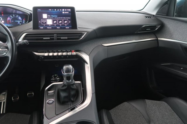 Peugeot 5008  PureTech 130 