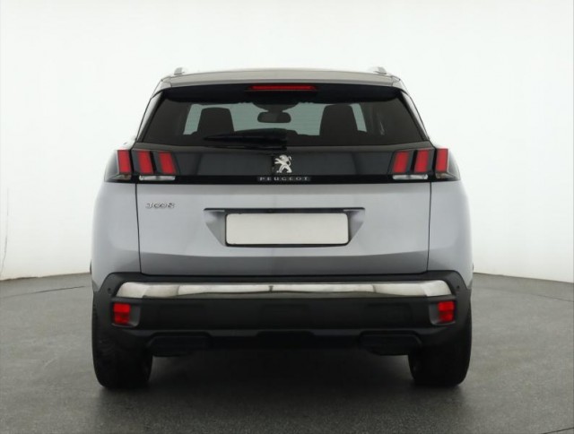 Peugeot 3008  1.2 PureTech 