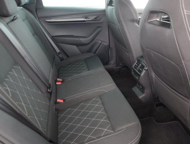 Škoda Karoq  1.5 TSI Sportline