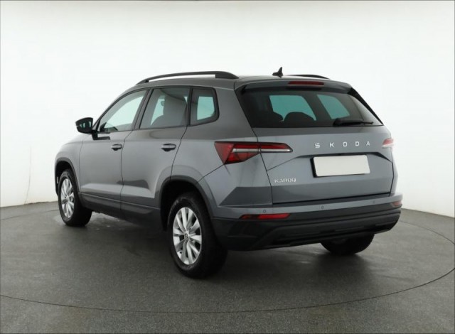 Škoda Karoq  1.5 TSI Fresh