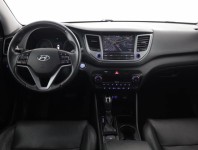 Hyundai Tucson  2.0 CRDi 