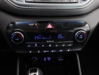 Hyundai Tucson  2.0 CRDi 