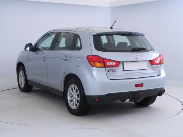 Mitsubishi ASX  1.6 MIVEC Inform