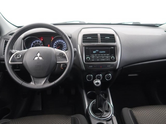 Mitsubishi ASX  1.6 MIVEC Inform