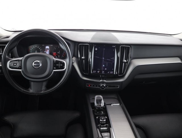 Volvo XC60  B4 AWD 