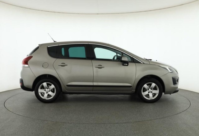 Peugeot 3008  1.6 BlueHDi 