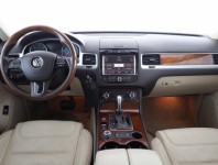 Volkswagen Touareg  3.0 TDI 